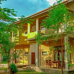 https://resort-sigiri-lanka.kandyhotelsnow.com