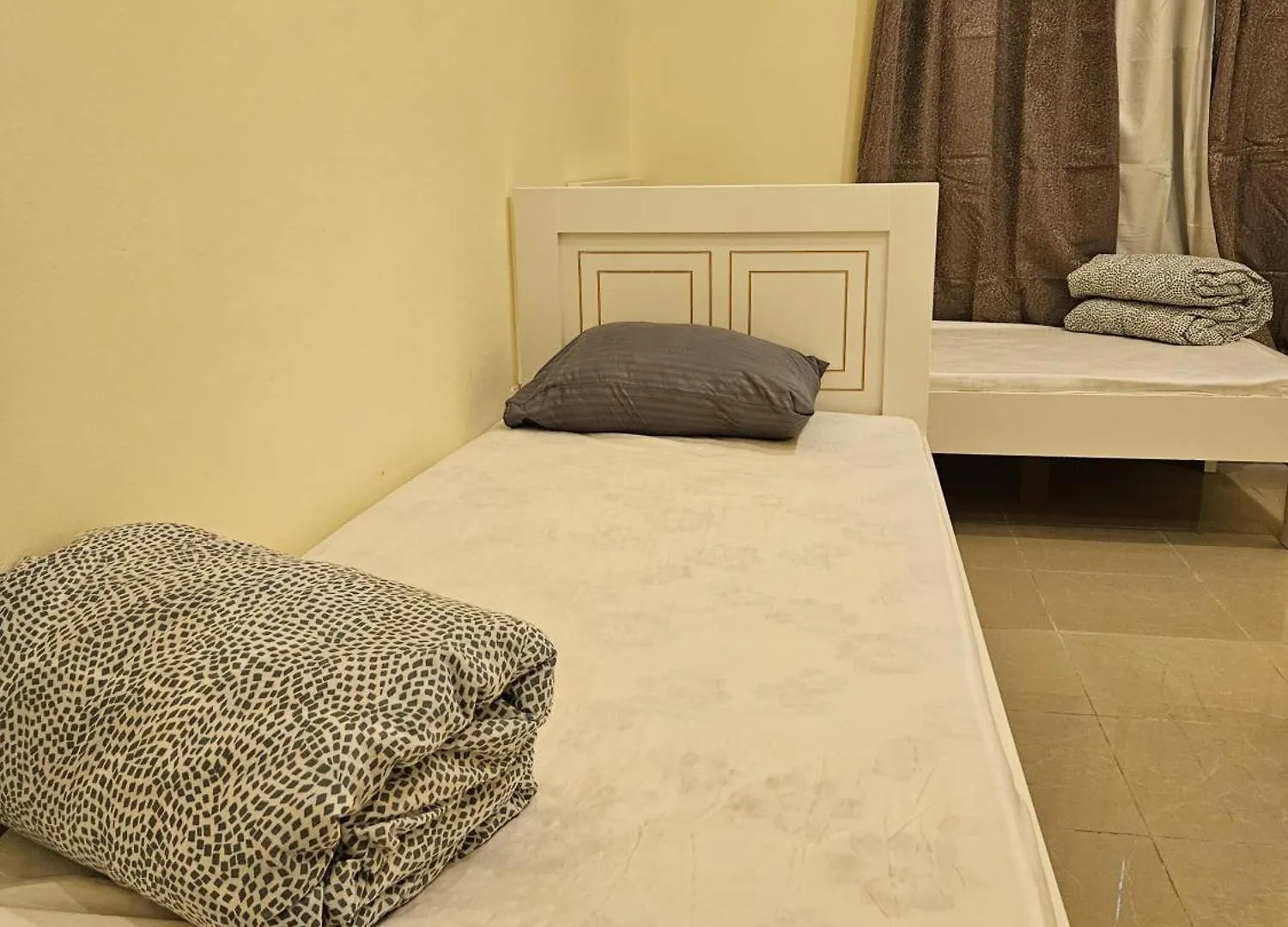 Paradiso Backpackers Nest Abu Dhabi