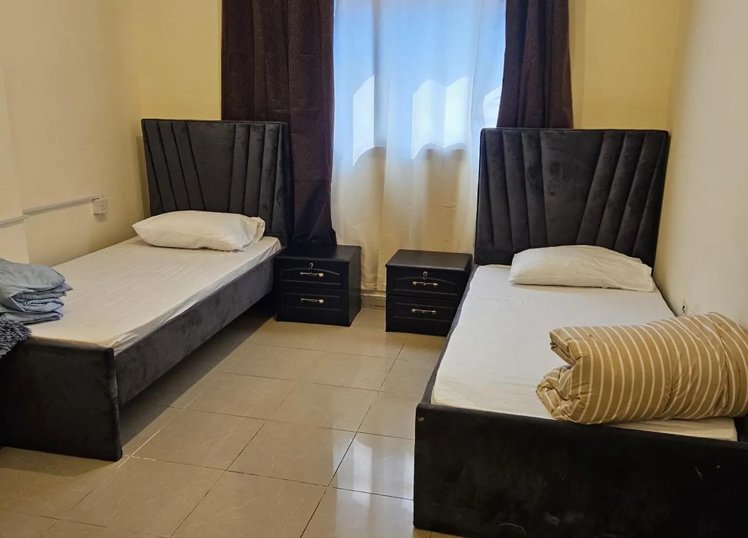 Paradiso Backpackers Nest Абу-Даби 0*,